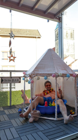 Plötzlich ist alles zu Hause